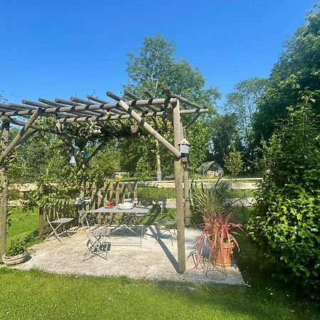 Le Clos Du Val A Loup Benarville Екстер'єр фото